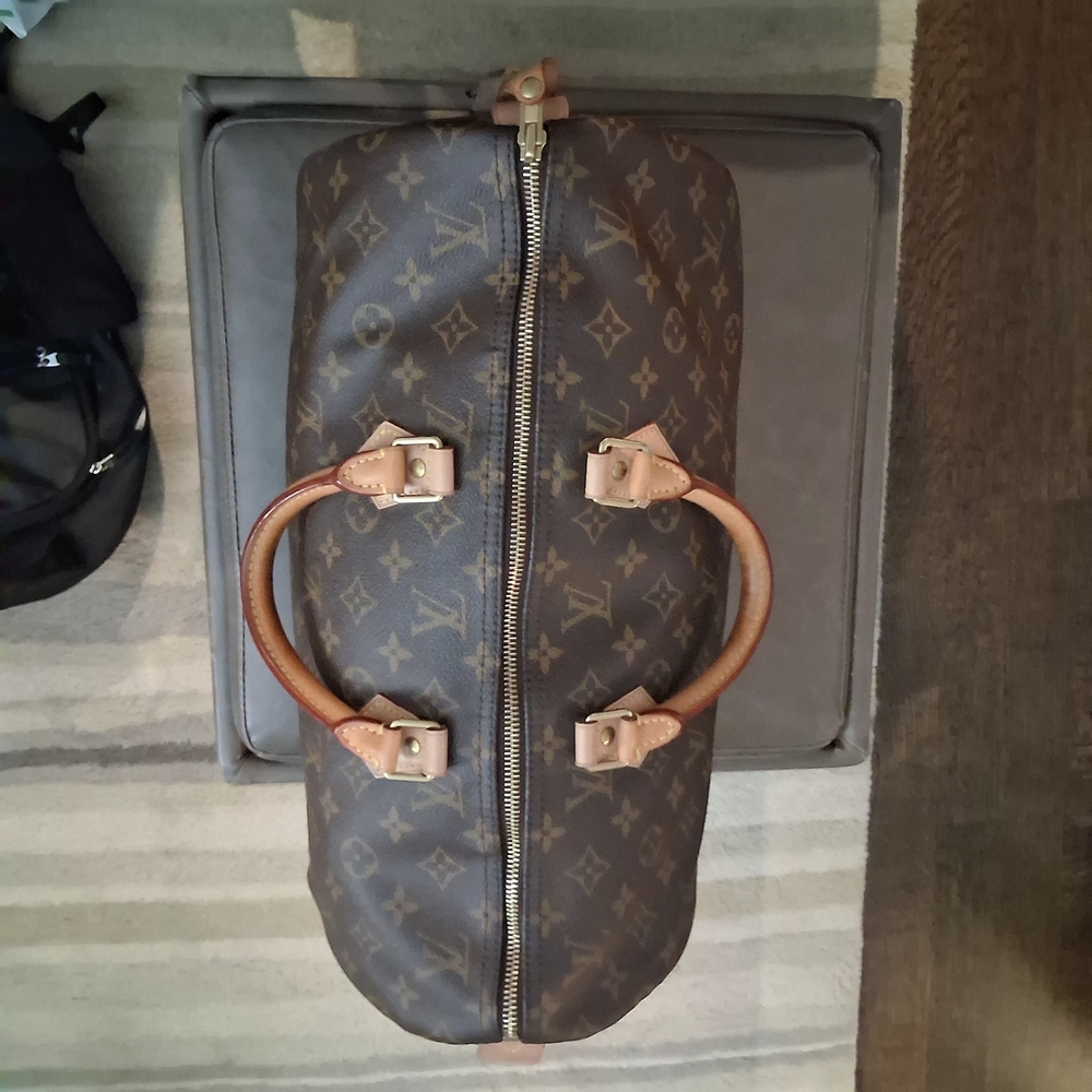 This "Speedy ( 40 )BAG IS FLAWLESS" Louis Vuitton Monogram Duffel Bag in.. - Picture 4 of 9
